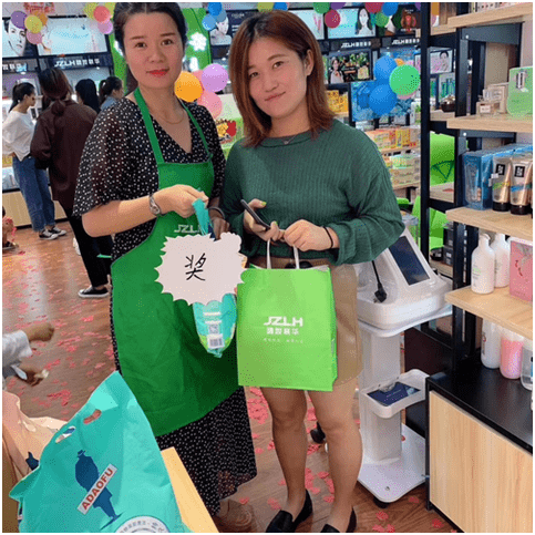精妆联华:提升化妆品店销量的技巧之——如何提升进店率?