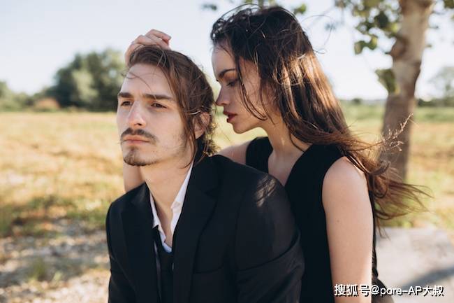 那个时候的我真是个笨蛋放手她 后悔 的瞬间 男性