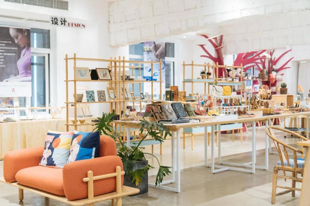 成都大街小巷中那些奇奇怪怪又可可爱爱的文创杂货铺