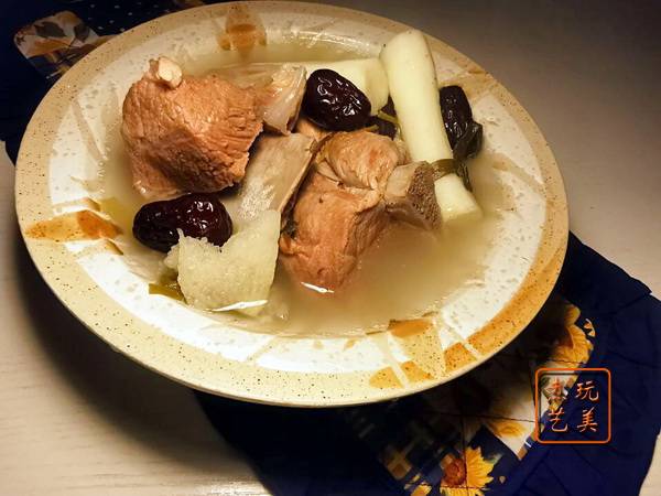 干山药与蔬菜山药炖扇子骨太适合夏天来调理调理