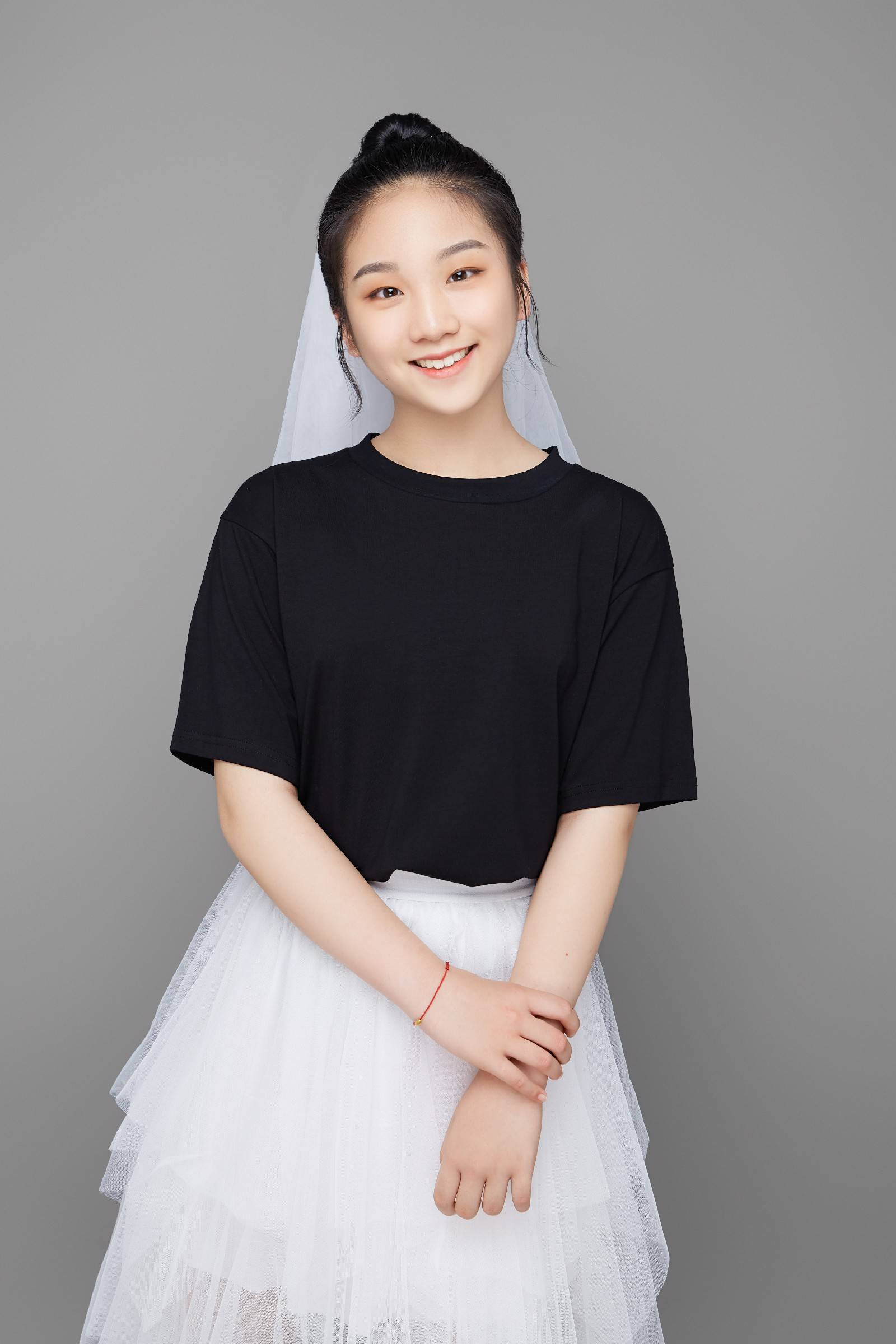 刘婉怡首单全网上线带你重回记忆中闪亮的夏天