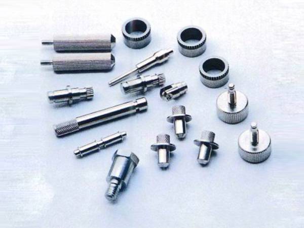 选用和加工金属材料时注意什么?_结构