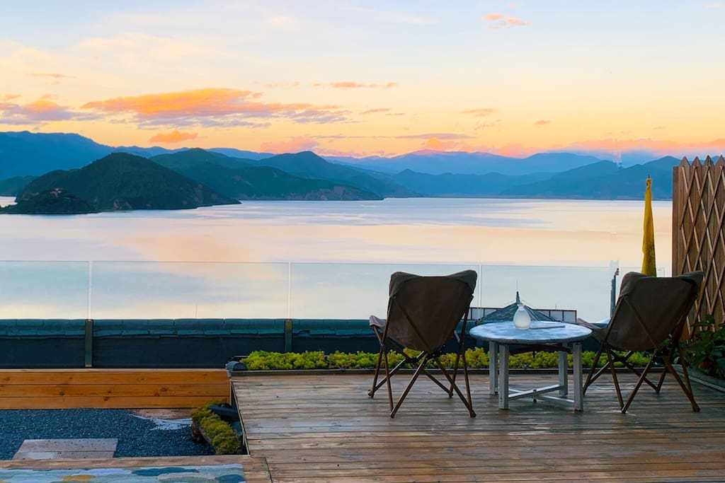 想找一家湖边民宿度假它绝对值得一住