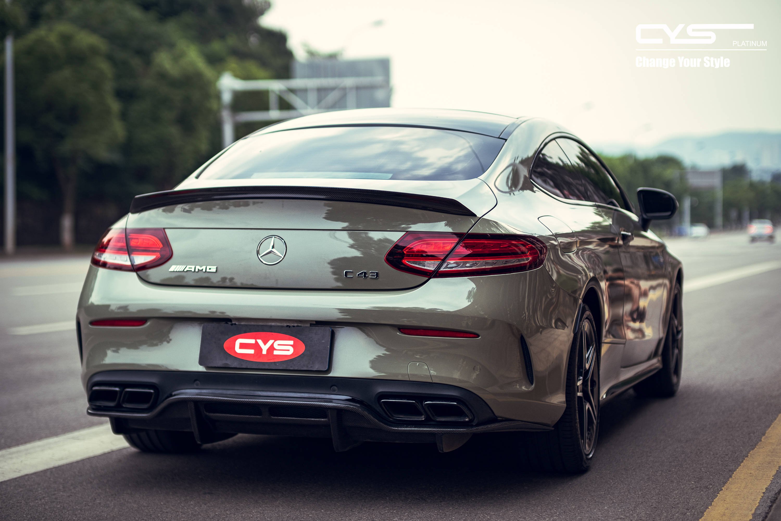 cys车衣裳亮装甲绿忆峥嵘岁月,燃军旅情怀!