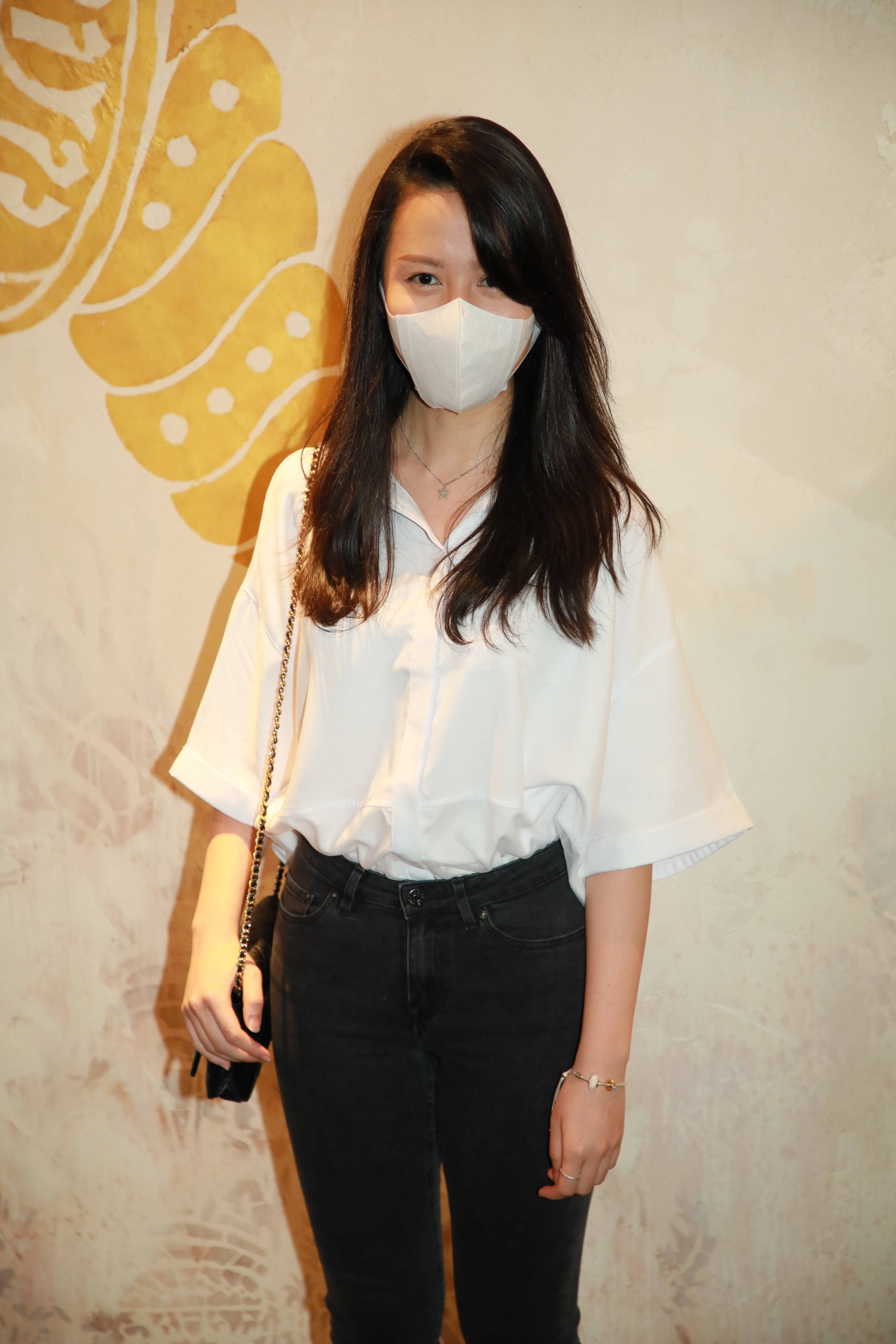 2021香港小姐入围佳丽公开 优雅风甜美范争奇斗艳