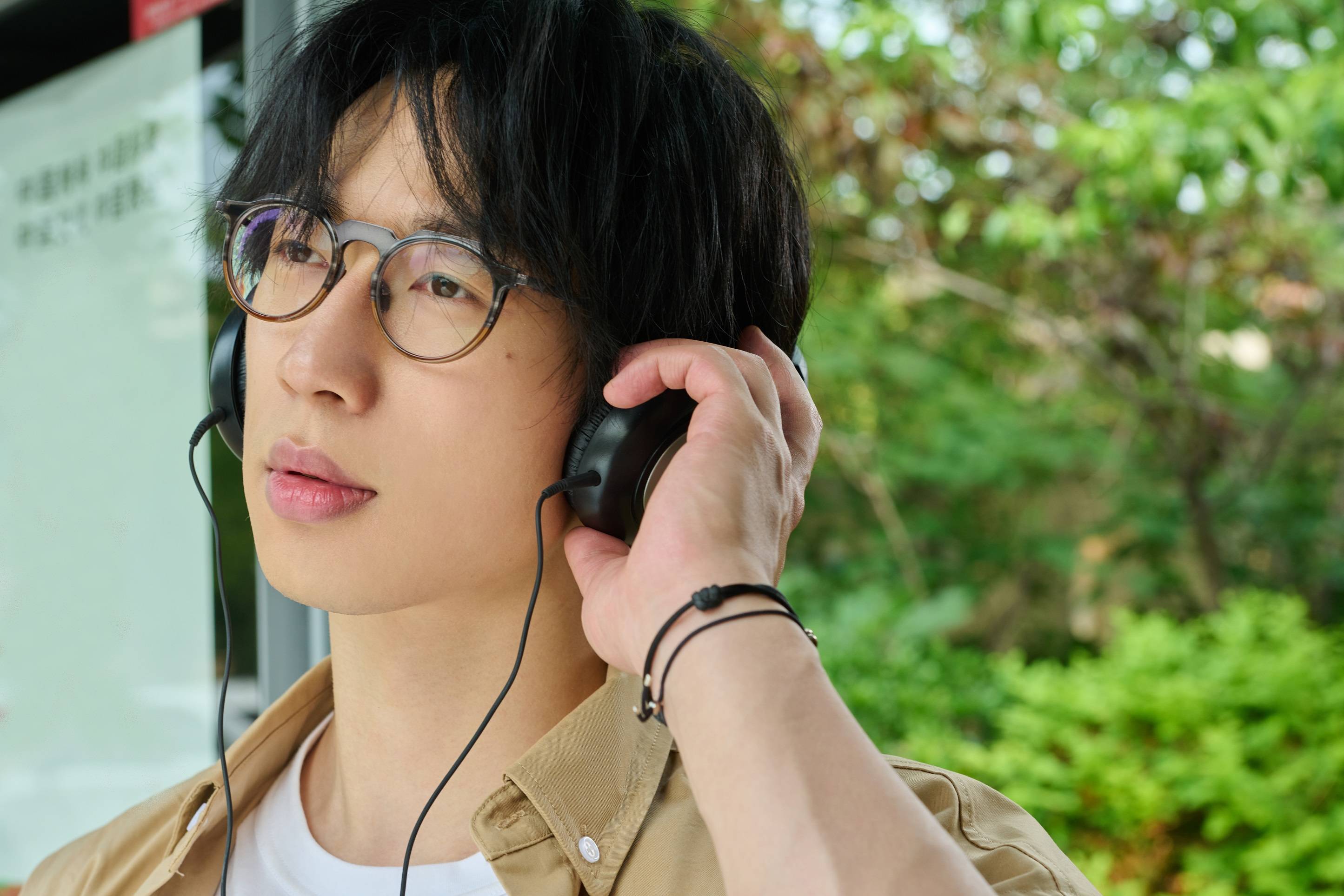 华语音乐唱作人王子zione《一一》mv正式上线 温暖旋律讲述动人爱情