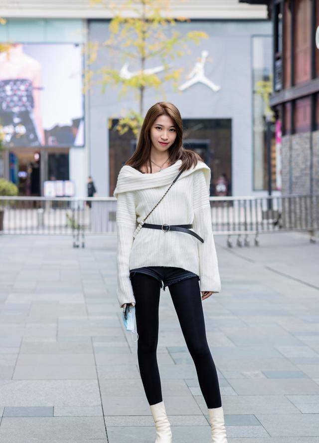 5e5f190b0f984223b518d4d46be93ce2.jpeg