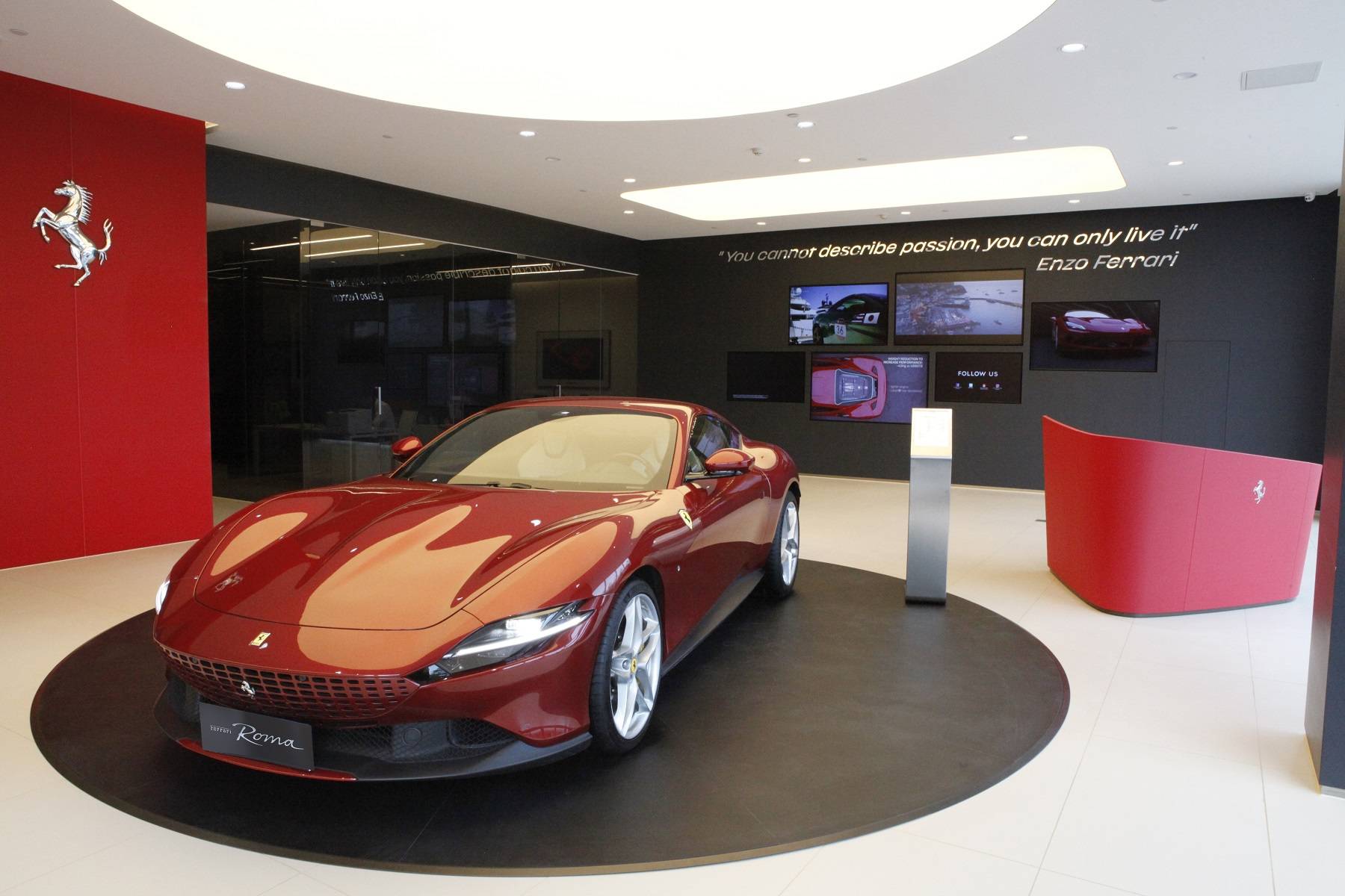 焕新跃马体验臻享卓越服务喜迁新址全新法拉利青岛展厅盛大开业