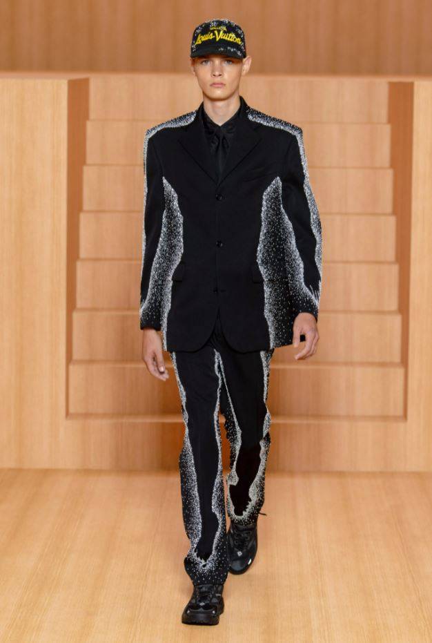 【巴黎男装周】louis vuitton 路易威登 2022春夏男装秀_abloh