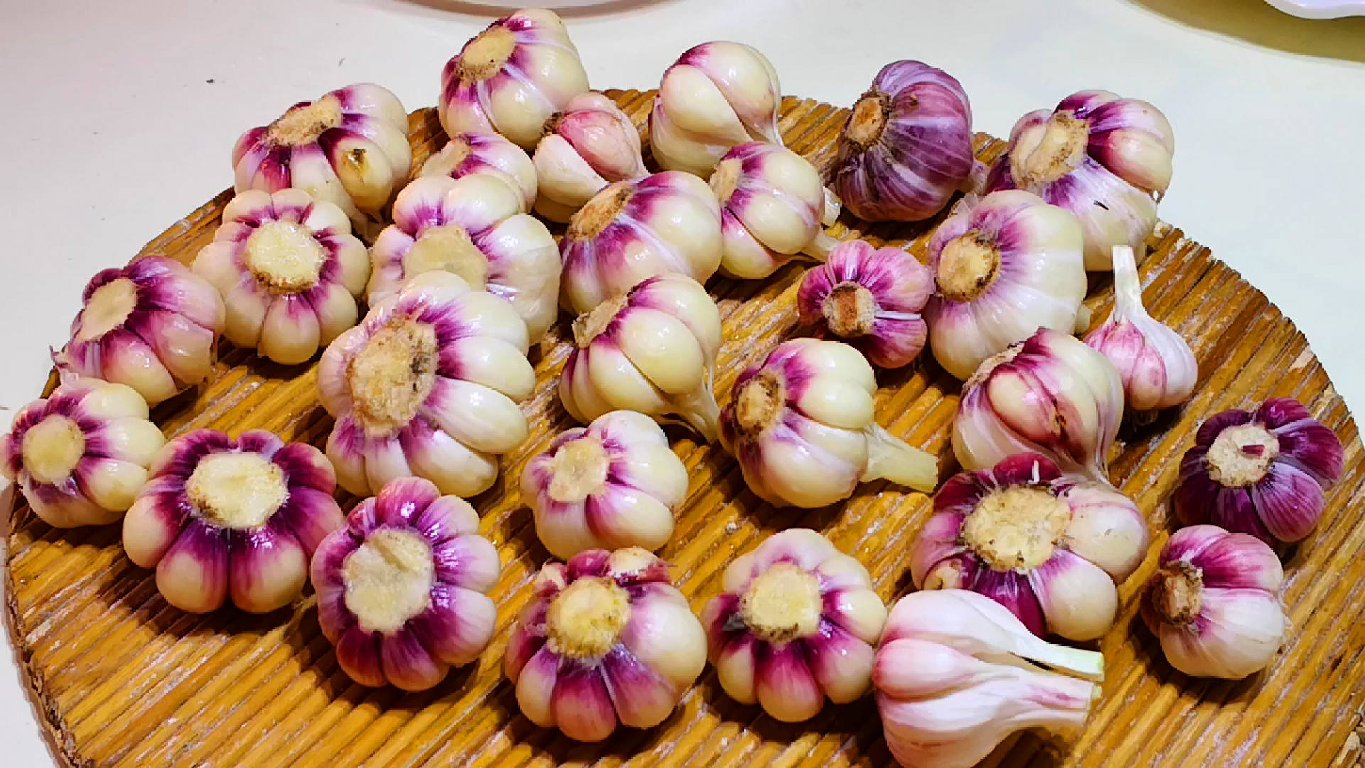 原创腌糖蒜要牢记5要点腌的糖蒜耐放不发霉脆甜可口味道棒