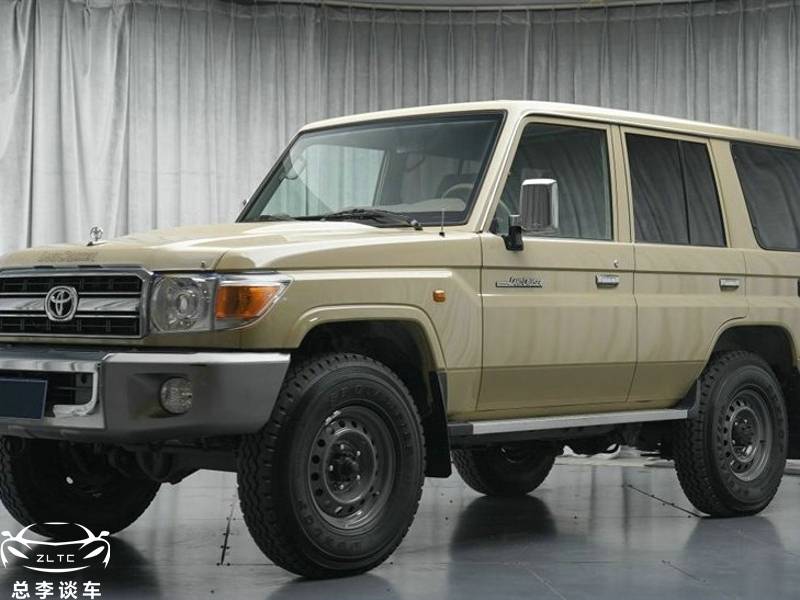 53万的丰田越野车 2年价格翻3倍 连二手车商都后悔没抄底 配置