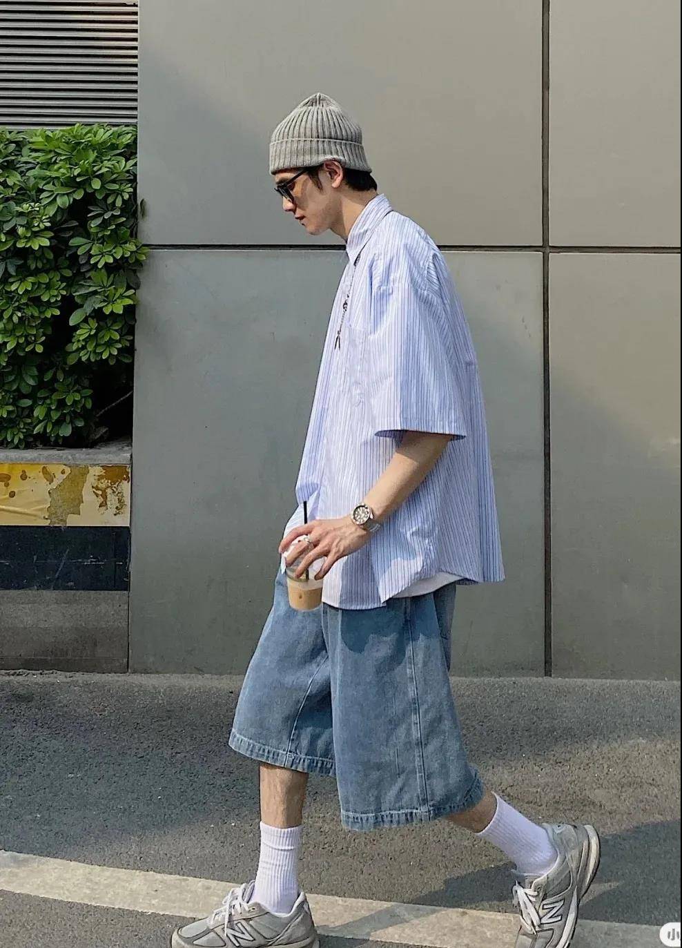 男士清爽穿搭,颜值轻松飙升!