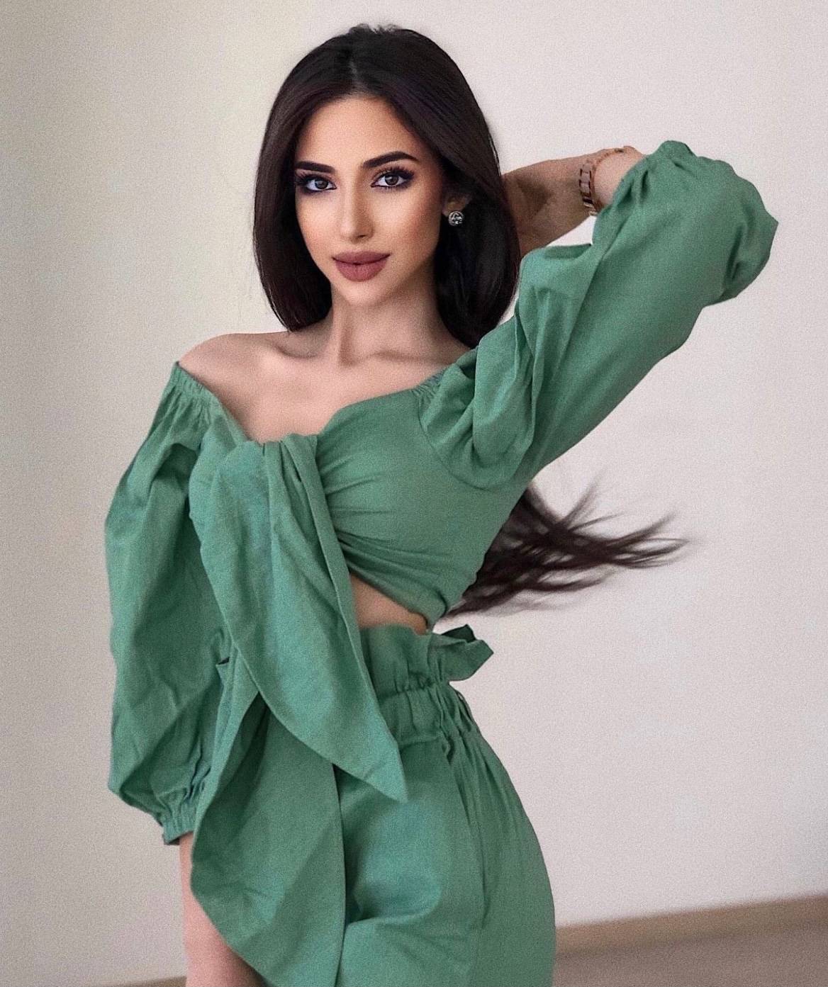 美国国民妖精katherinemeixel年赚4亿美元tiktok最赚钱的直播带货明星