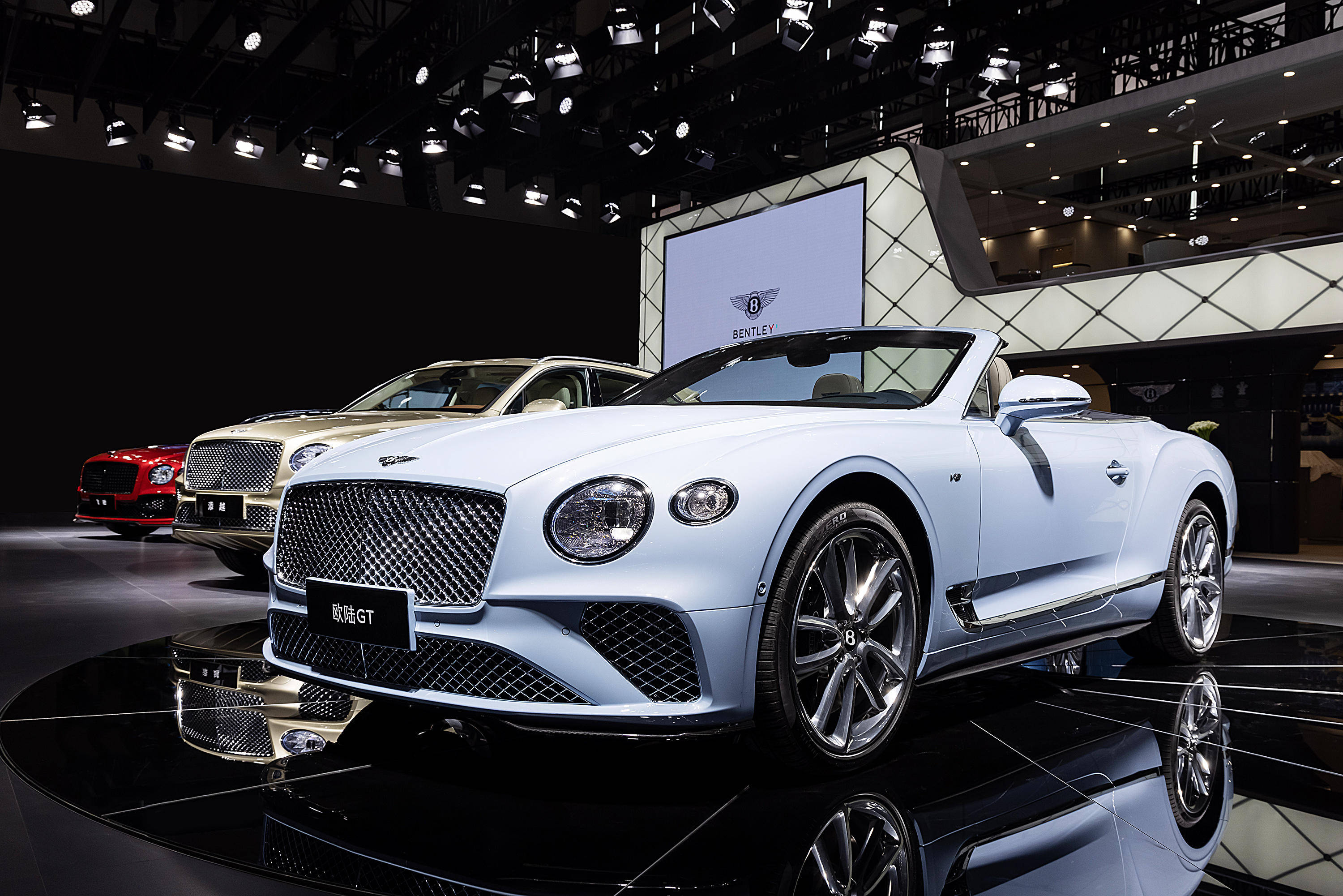 2021大湾区车展宾利品牌携全系车型亮相粤港澳大湾区国际车展