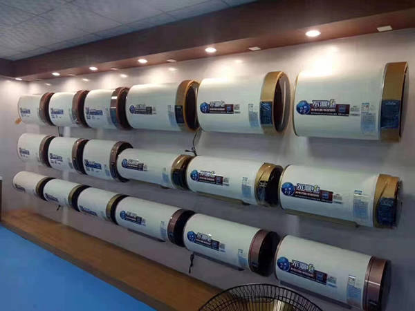 储水式热水器排行榜_储水式电热水器经销商抢占市场的核心