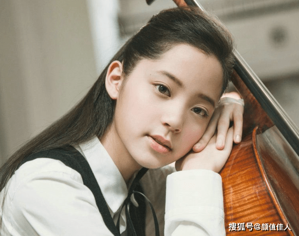 大提琴|颜值丽舍：21岁欧阳娜娜实现短发愿望！细数娜娜的美丽秘笈！