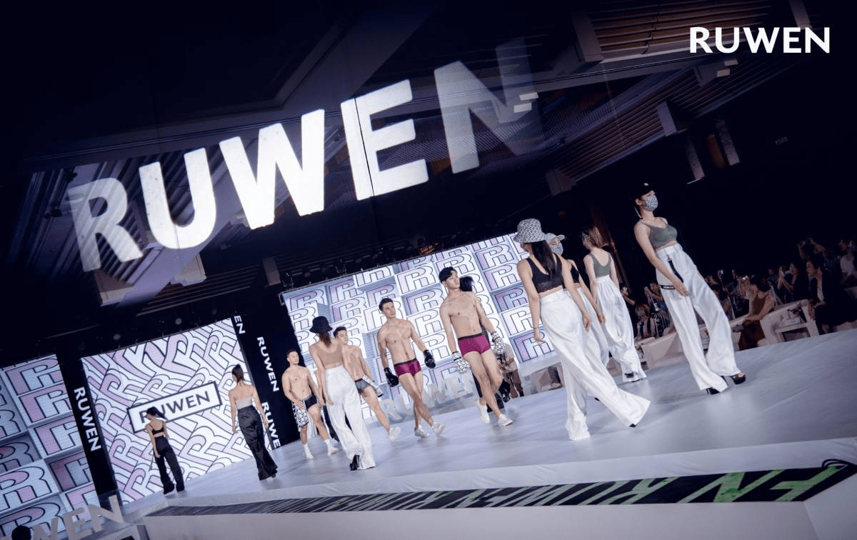 启航|如吻启航新征程 RUWEN & LYCRA 签署品牌新世纪战略合作