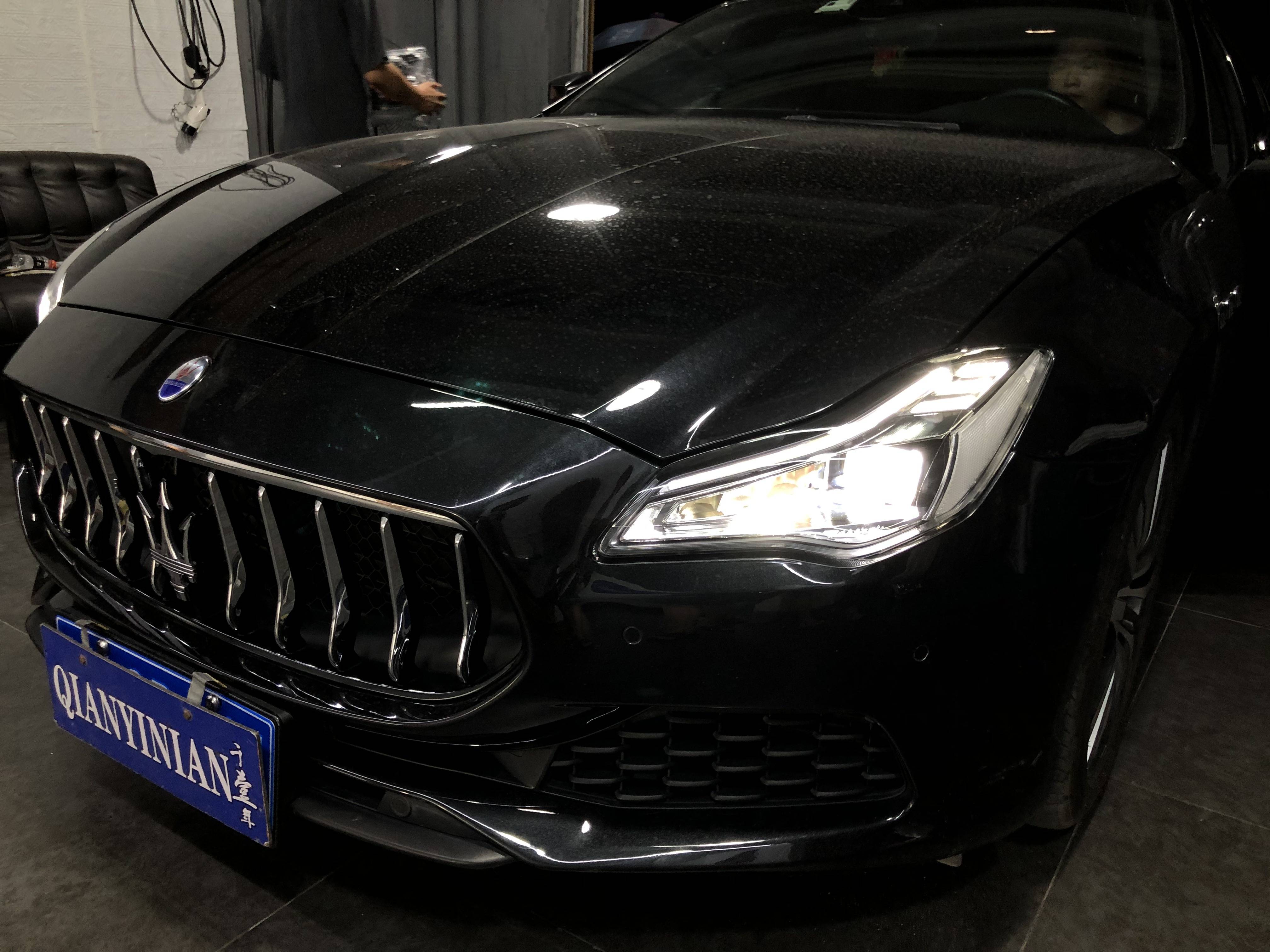 玛莎拉蒂总裁全led矩阵大灯老款变身新款