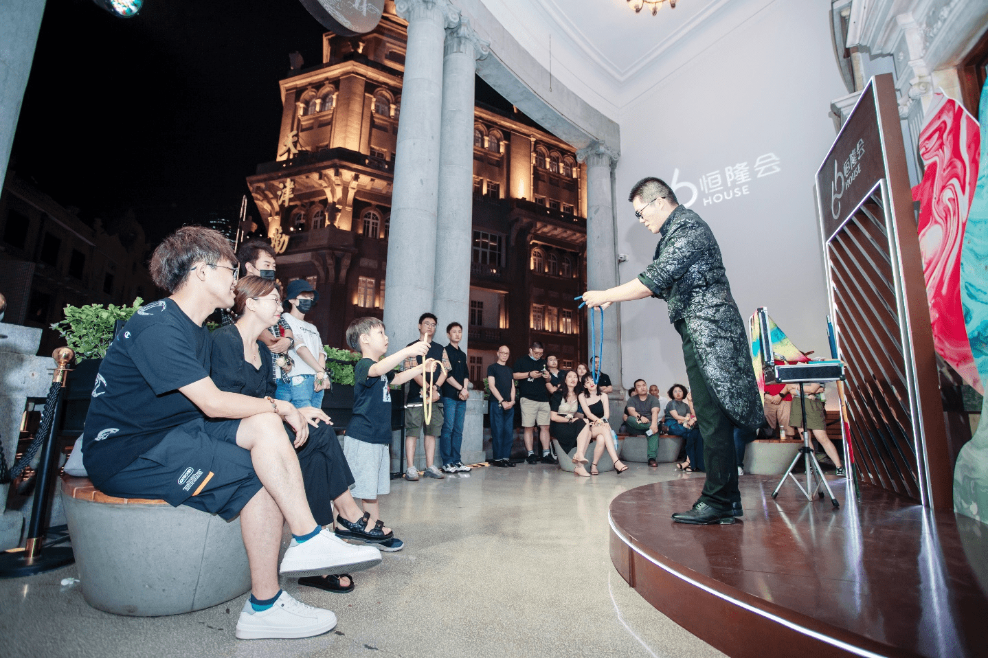 定制|“壹彩恒新”——天津恒隆会一周年记