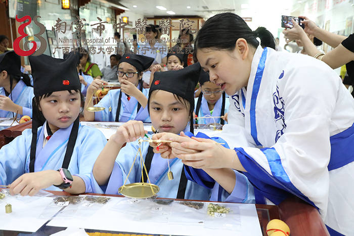 校园|南宁市中医医院：探索亲民新模式 获评广西中医药文化宣传教育基地