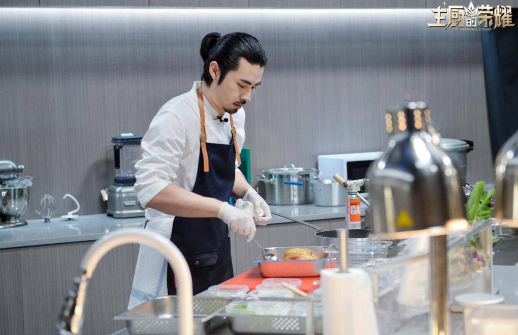 原创主厨的荣耀选手生存战刘适时与杨艳彬精彩绝伦厨艺pk