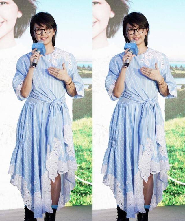服装|孙燕姿的“逆生长”不服不行，这么花哨的造型也不邋遢，真显嫩