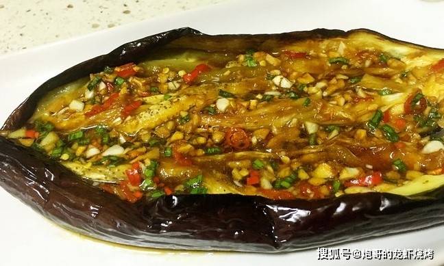 烤箱|炮哥教程：蒜香烤茄子步骤get，烧烤店烤箱都适用