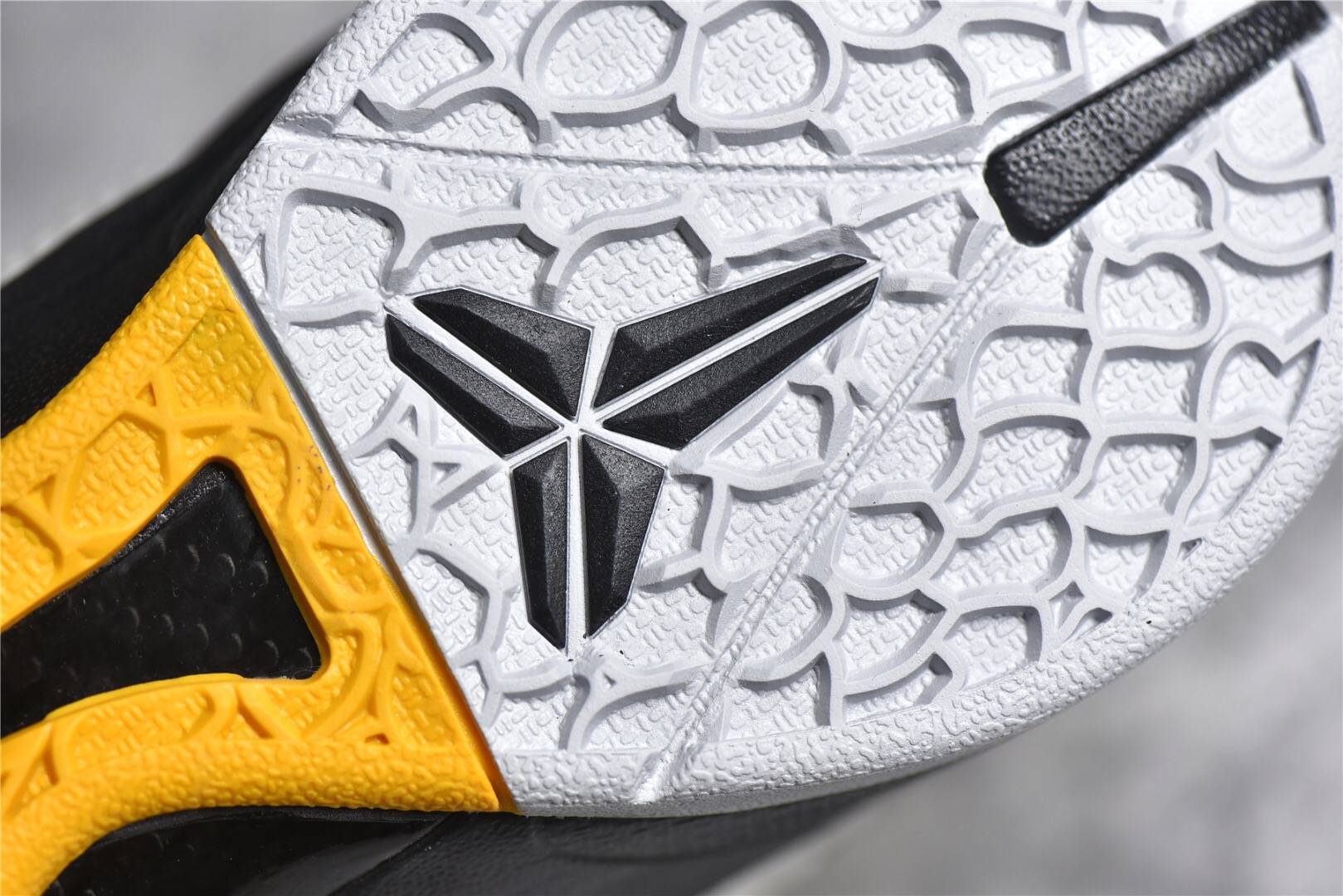 耐克nike 科比 kobe 6代 protro white del sol 运动篮球鞋_鞋子