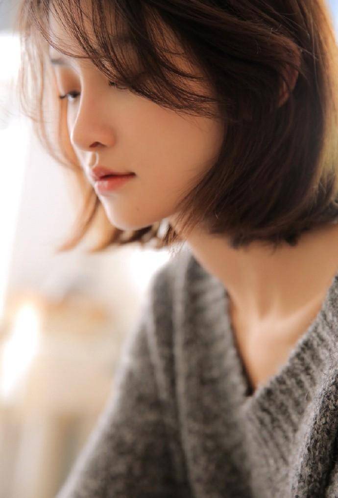 生肖运势真人图像女士(生肖运势2021年运程图片)