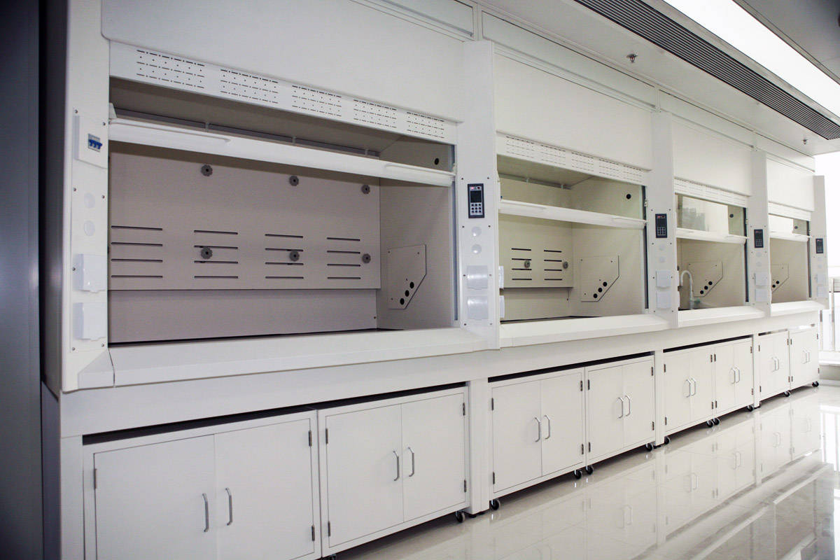 实验室家具之通风柜的选择和注意事项