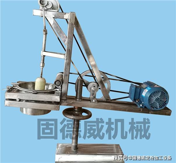 半自动仿手工粉条加工受欢迎,小型漏瓢式红薯粉条机生产参数详解