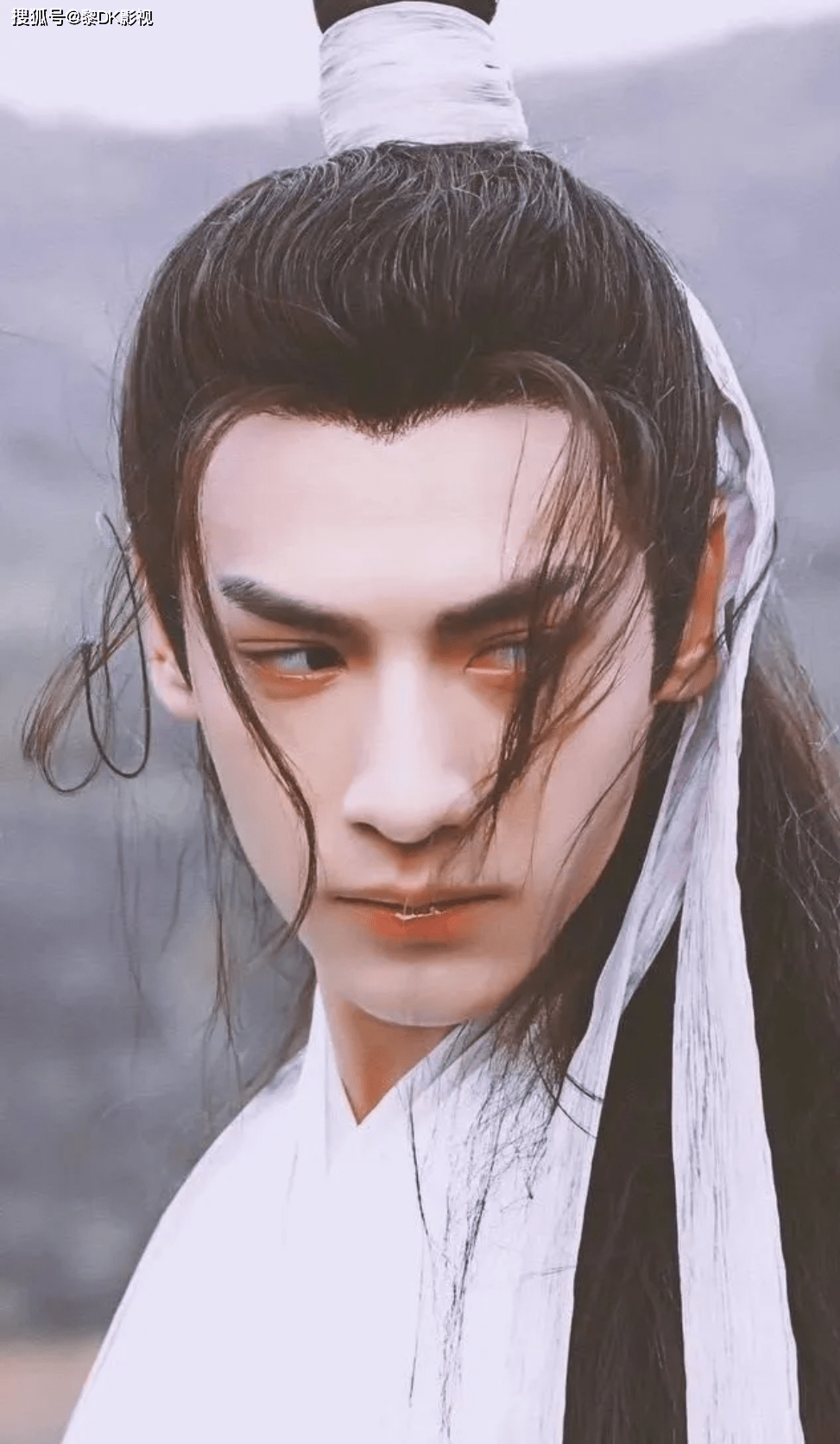 角色|盘点那些罗云熙饰演的角色，润玉最帅周小山最能打