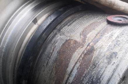 水泥厂辊压机轴承位磨损,介绍一种简便有效的维修方法