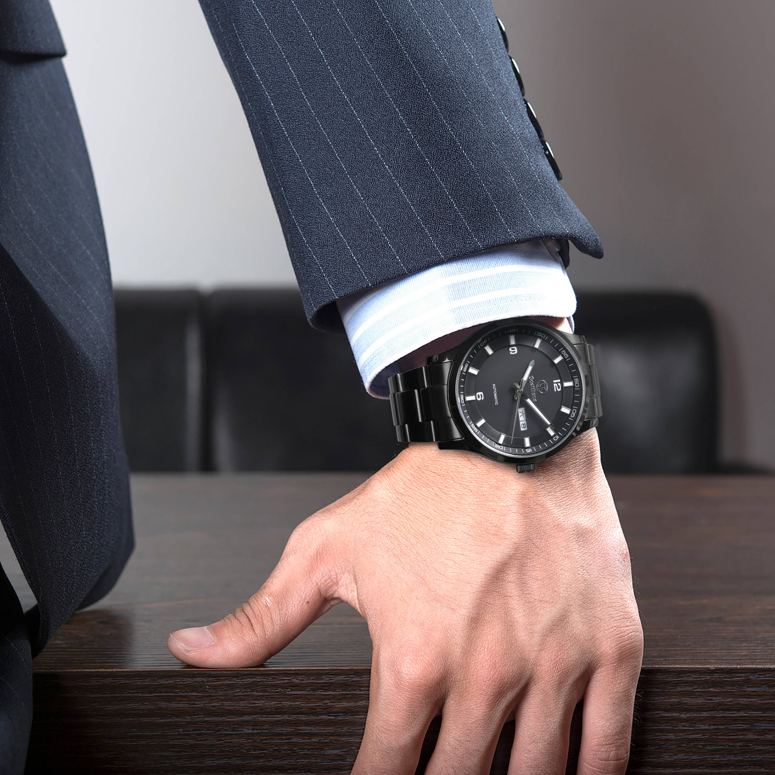 的起点,那么是什么可以让他们平步青云,成为万人瞩目的成功人士的呢?