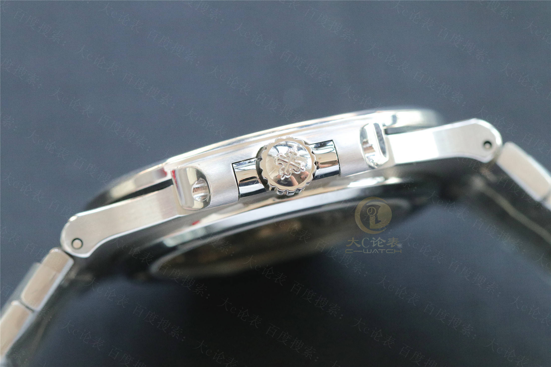 ��c�۱�:�ٴ�����������,���װ��ĸ�̲ʱ�Ȧ��