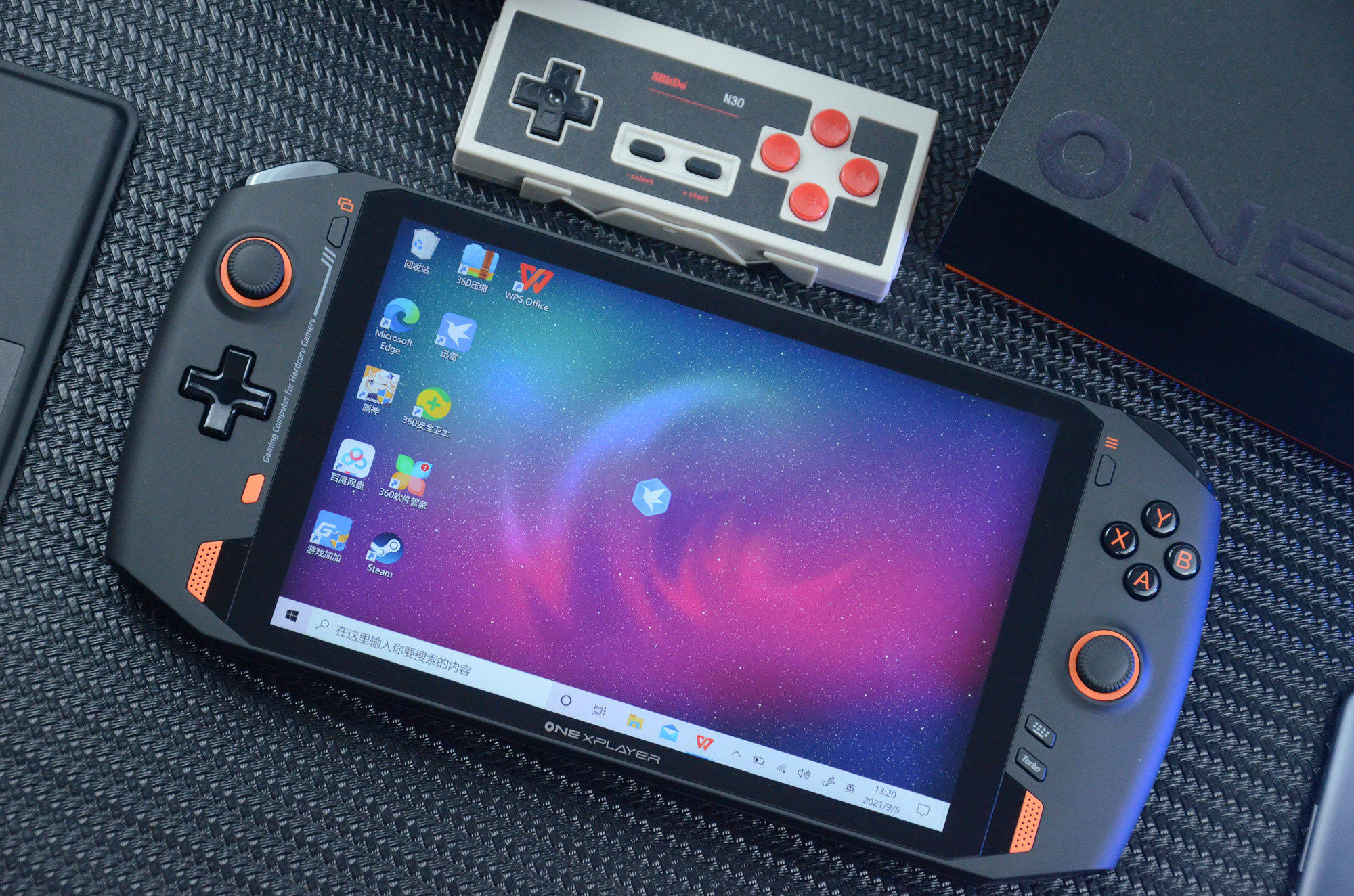 搭载win 10系统的pc游戏掌机:壹号掌机onexplayer 1s开箱_按键