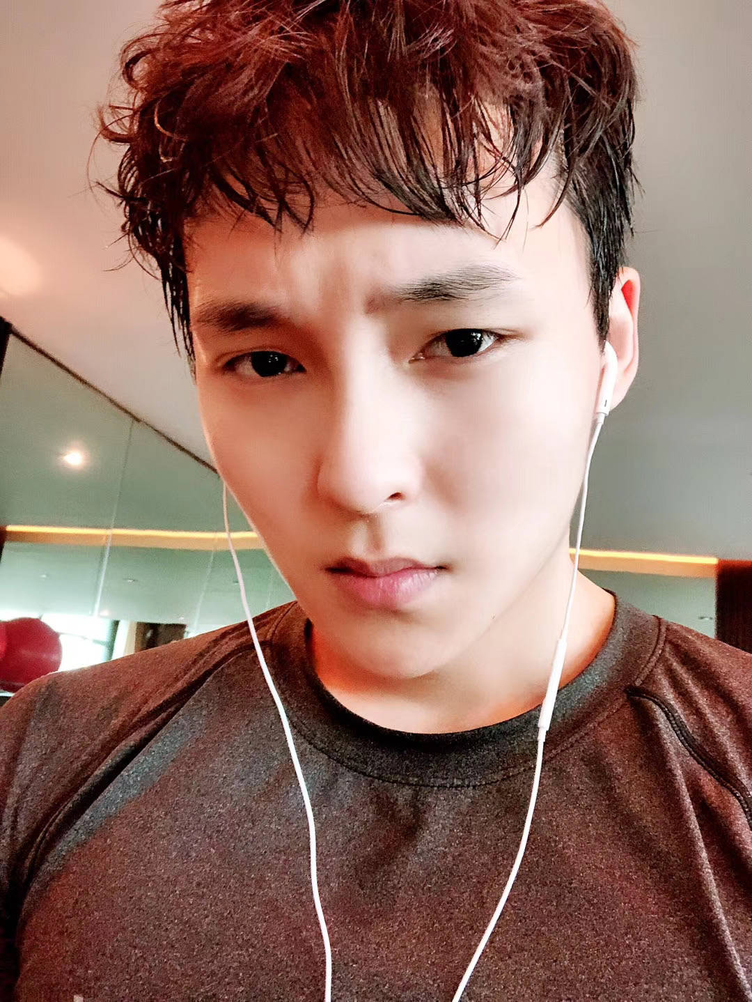 崔凌镜|大丈夫能屈能伸，演员陈慧康为拍新戏暴瘦减脂