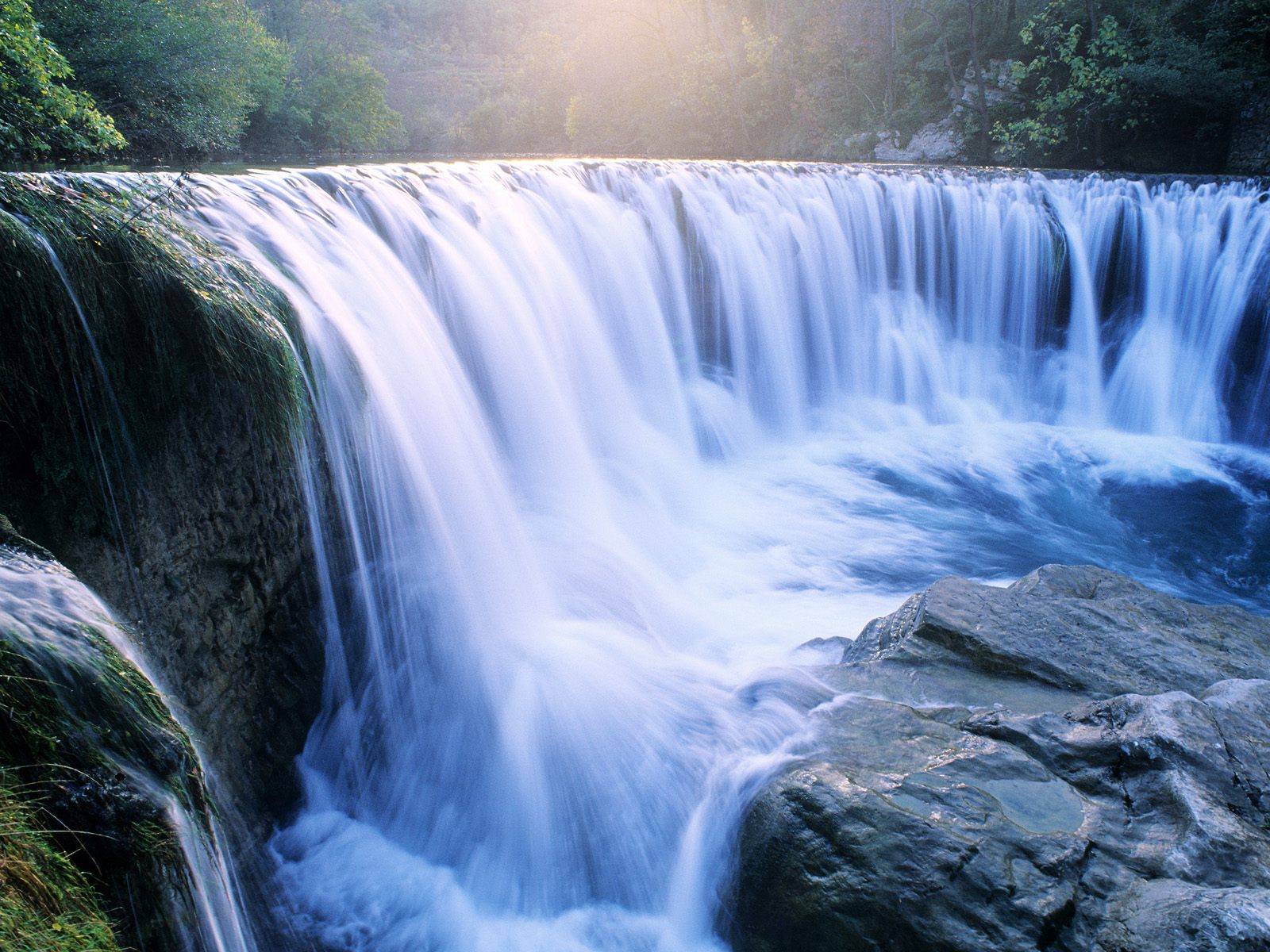 山水风景图高清大自然 3020ff85b10d4a089c5c13e6169d63ca.jpeg
