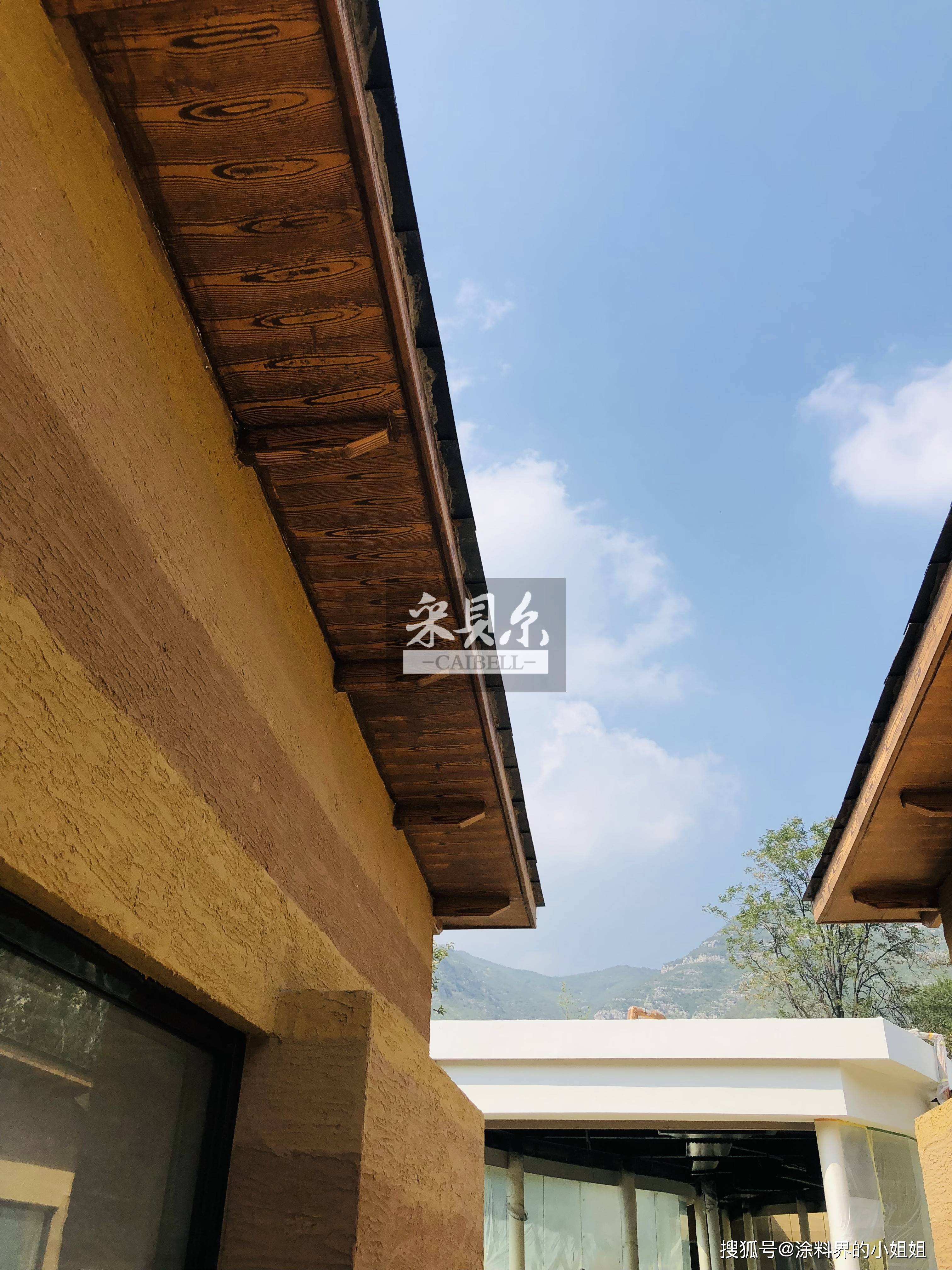 乡村民宿外墙改造用泥巴墙!远离城市回归田园