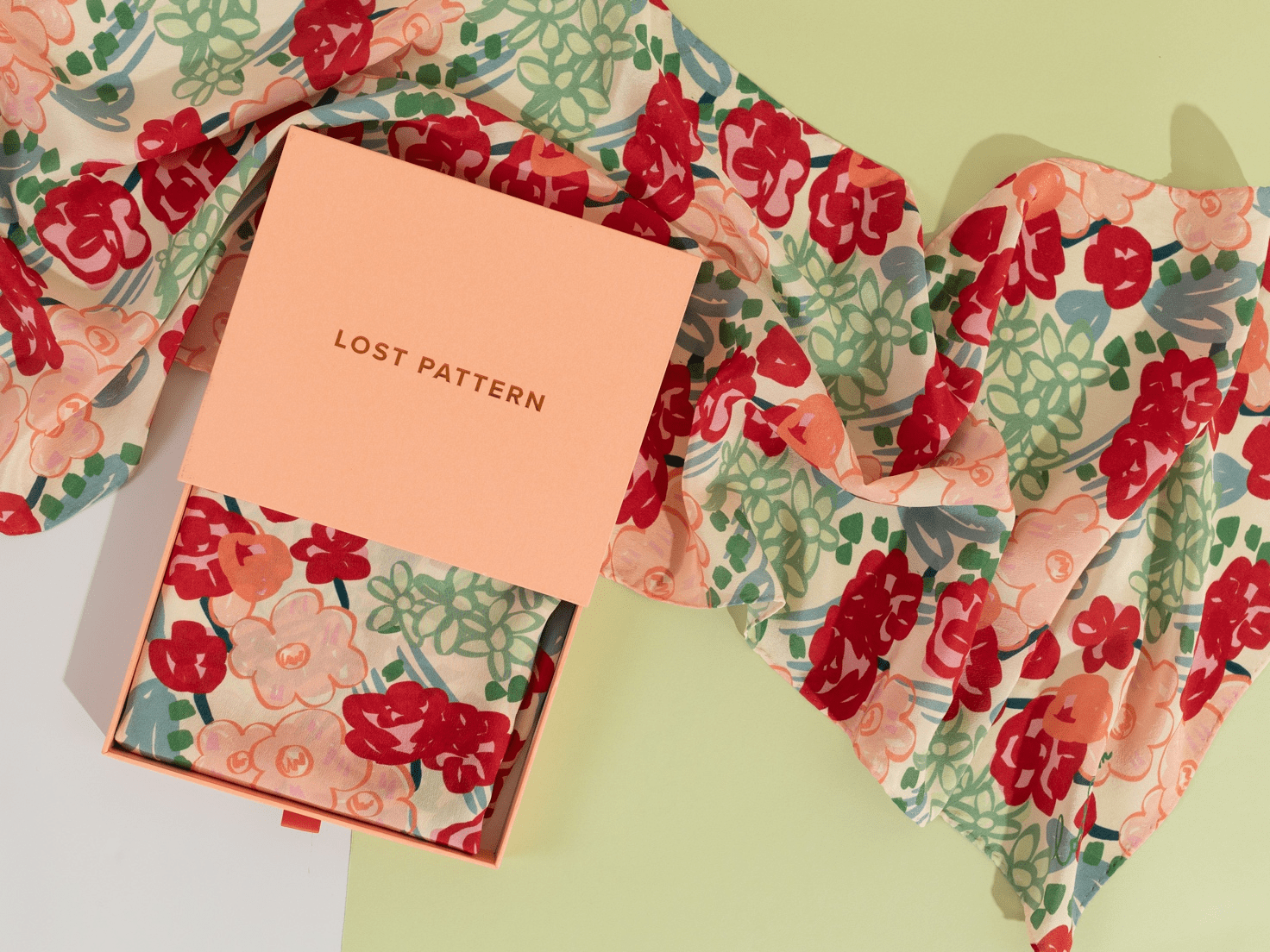 花花 LOST PATTERN双成记砂洗双绉长围巾优雅扮靓初秋