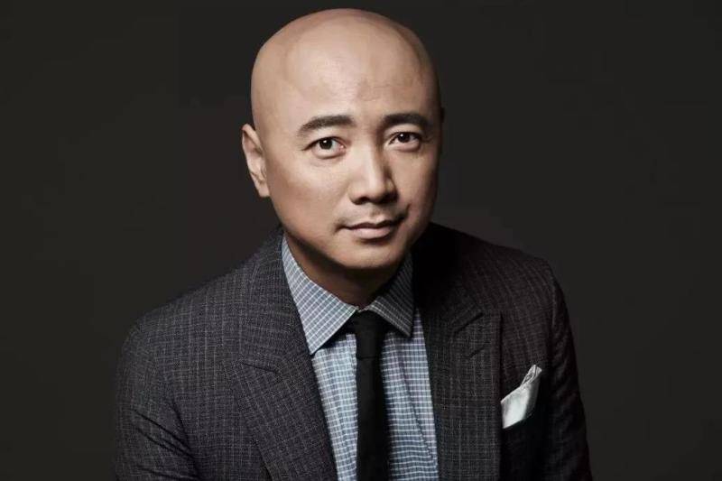 电影|《我和我的父辈》突破8亿票房，徐峥晋升100亿导演，陈思诚躺枪？