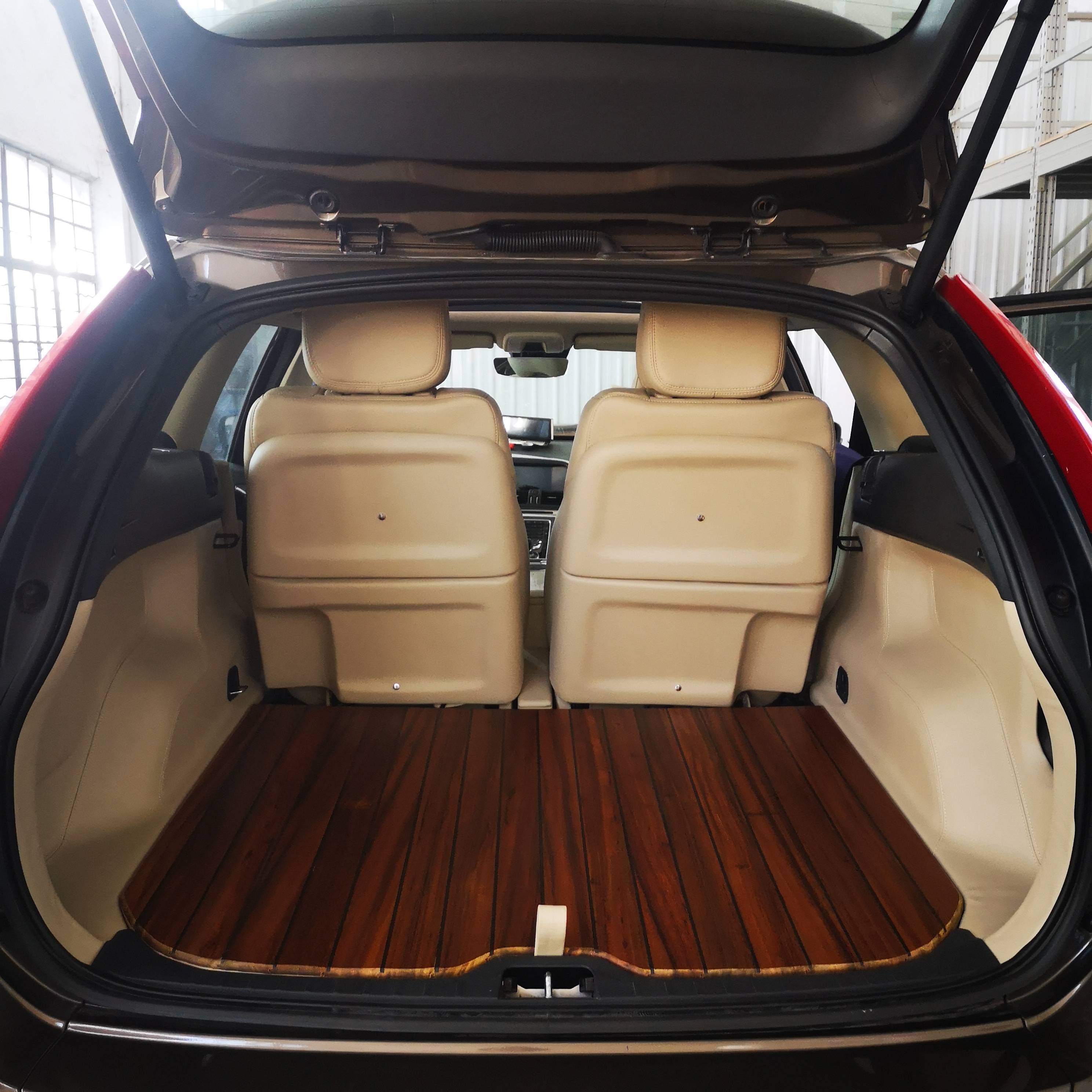 沃尔沃xc60内饰 中排座椅升级改装