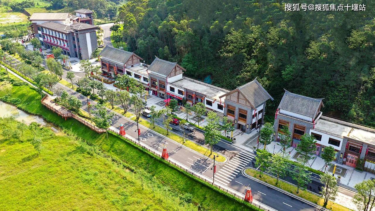 《江门泉林黄金小镇》奥园泉林黄金小镇 ——离高铁站有多远?_别墅