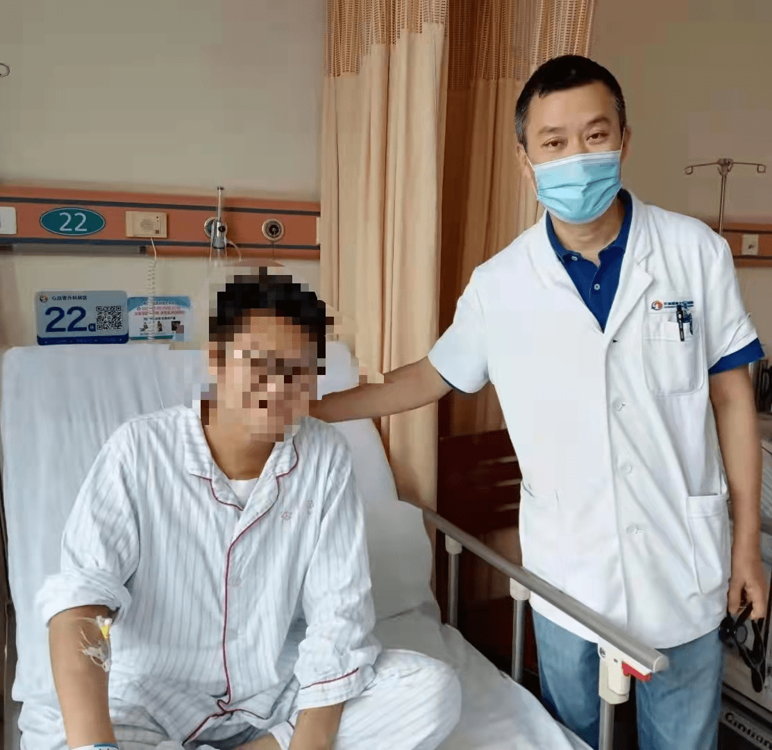 赵冬|发病率百万分之一！天津专家在男子心脏里取出乒乓球大小肿瘤！