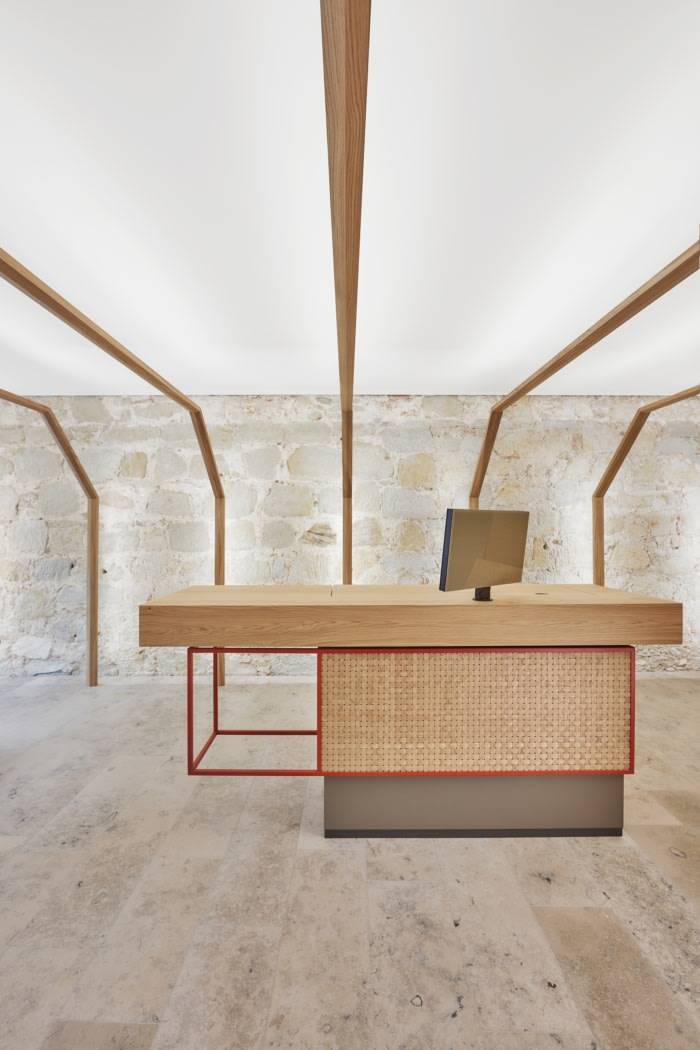 办公室设计:符合人体工程学且有吸引力