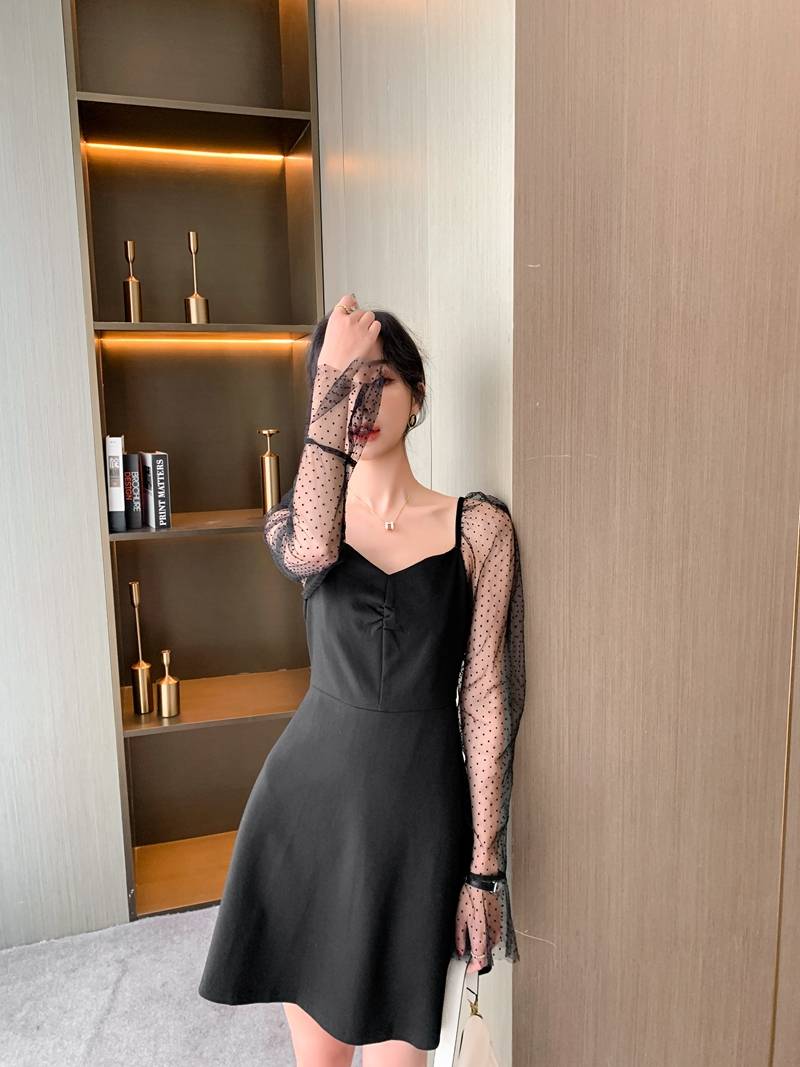 质感 多种穿搭灵感,嫩尼娅 NENIAYA女装绽放女性多重美