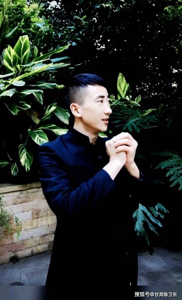 网红张宝军强势回归说明流量为王永远是不变的真理