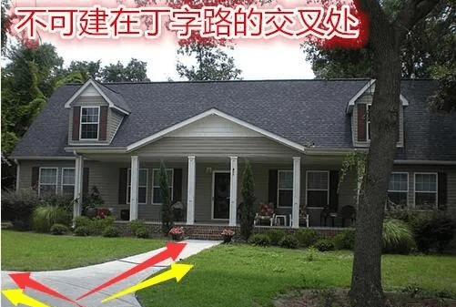 想回农村建房的风水禁忌3:房屋不可以对着直冲而来的路,真的是祸害