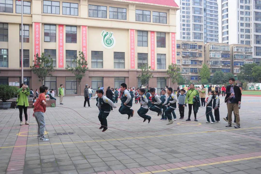 郑州文源小学五育并举抓双减暖心照护促提升
