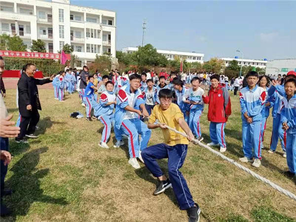 激情点燃赛场生命在于运动盱眙县旧铺中学举行第31届秋季运动会